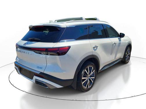 2025 INFINITI QX60 SENSORY