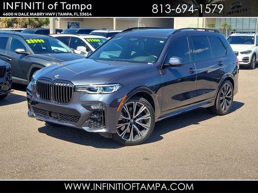 2021 BMW X7 M50i