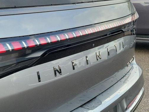 Dynamic Metal/Black Obsidian 2026 INFINITI QX80 AUTOGRAPH AWD