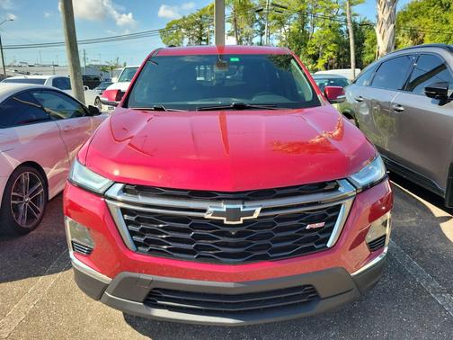 Radiant Red Tintcoat 2023 Chevrolet Traverse RS
