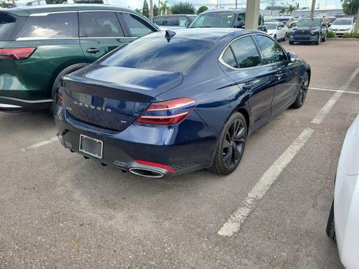 2022 Genesis G70 3.3T RWD