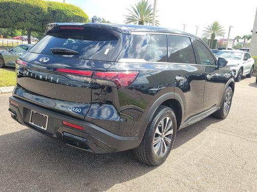 2025 INFINITI QX60 Pure