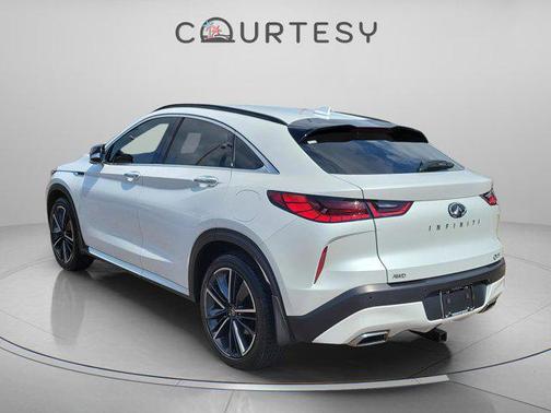 2025 INFINITI QX55 LUXE