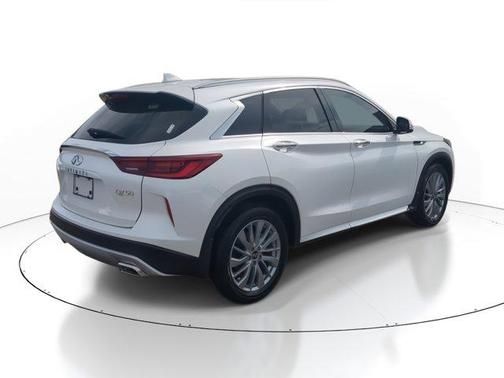 2025 INFINITI QX50 Luxe AWD