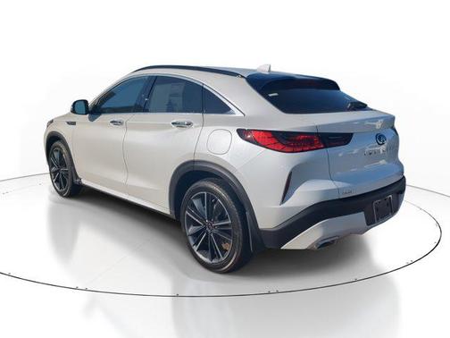 2025 INFINITI QX55 LUXE