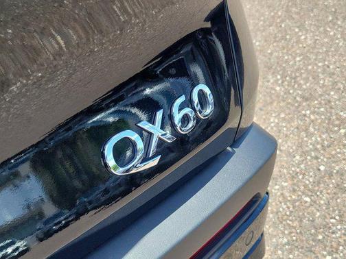 2025 INFINITI QX60 Pure