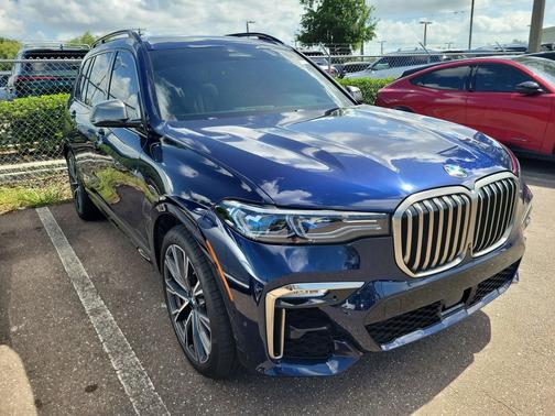 Tanzanite Blue II Metallic 2022 BMW X7 M50i