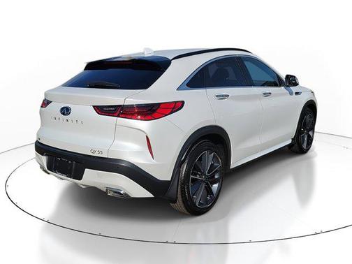 2025 INFINITI QX55 ESSENTIAL