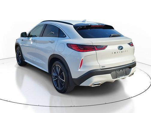 2025 INFINITI QX55 ESSENTIAL