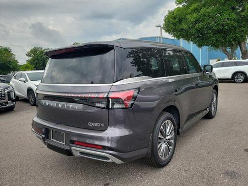 Anthracite Gray 2026 INFINITI QX80 Luxe