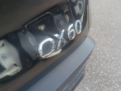 2025 INFINITI QX60 Pure
