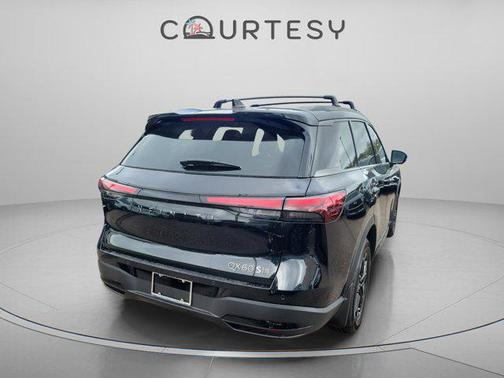 2026 INFINITI QX60 Base