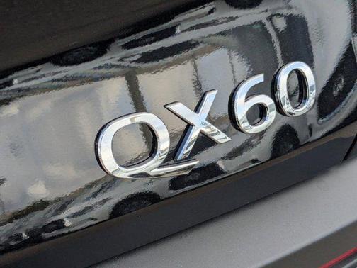 2025 INFINITI QX60 Pure