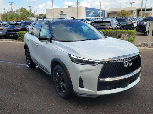 Radiant White/Black Obsidian 2026 INFINITI QX60 AUTOGRAPH
