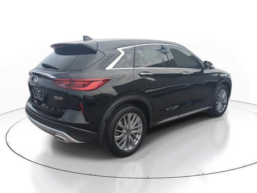 2025 INFINITI QX50 Pure AWD