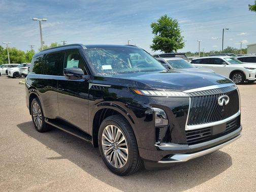 Black Obsidian 2026 INFINITI QX80 Luxe
