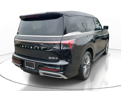 2026 INFINITI QX80 Luxe