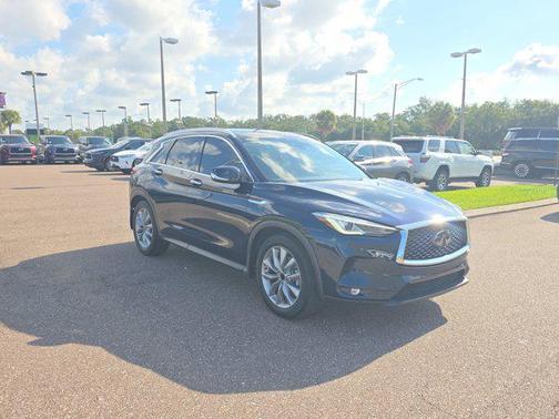 2021 INFINITI QX50 LUXE