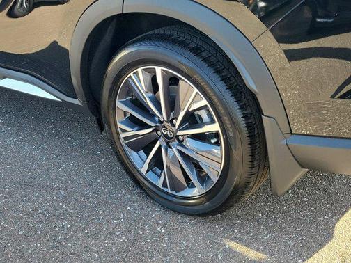 Mineral Black 2026 INFINITI QX60 LUXE AWD
