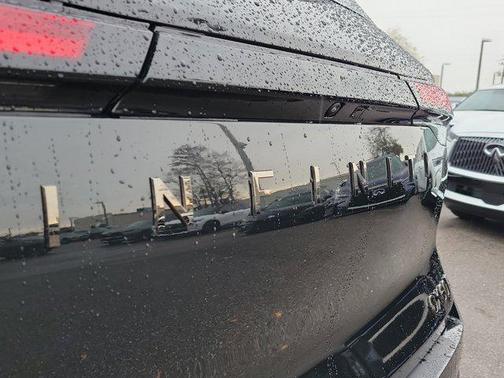 Mineral Black/Graphite Shadow 2026 INFINITI QX60 AUTOGRAPH