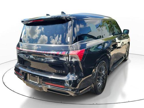 Mineral Black/Graphite Shadow 2026 INFINITI QX80 AUTOGRAPH AWD