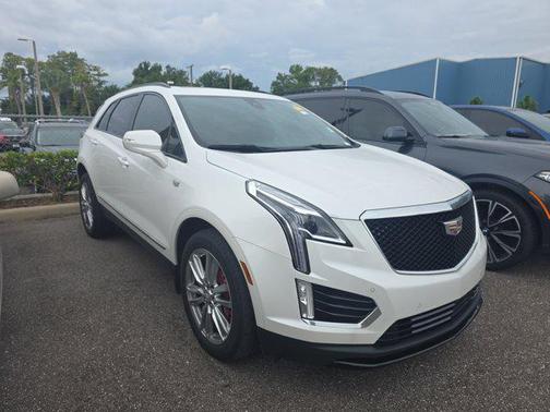 2023 Cadillac XT5 Sport
