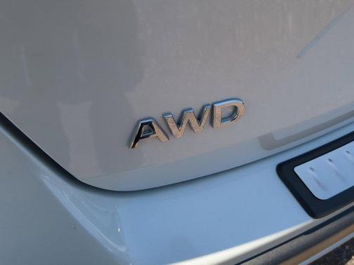 2025 INFINITI QX50 Luxe AWD