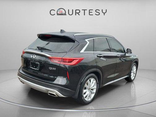 2019 INFINITI QX50 Luxe