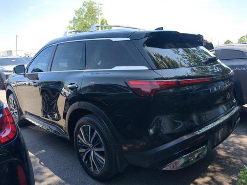 2022 INFINITI QX60 SENSORY