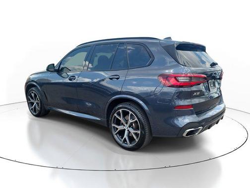 2022 BMW X5 sDrive40i