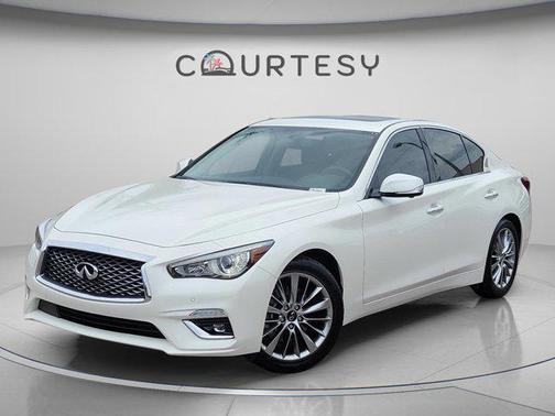 Majestic White 2023 INFINITI Q50 3.0t LUXE