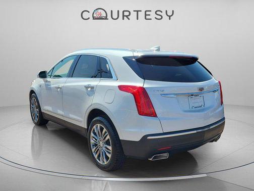 2017 Cadillac XT5 Premium Luxury
