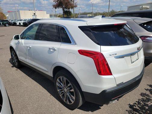 2017 Cadillac XT5 Premium Luxury
