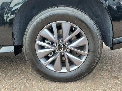 2025 INFINITI QX80 PURE