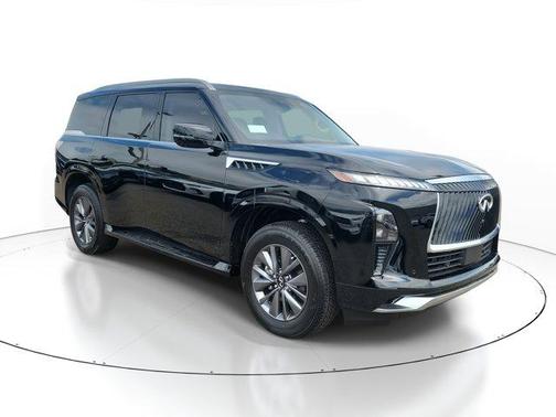 2025 INFINITI QX80 PURE