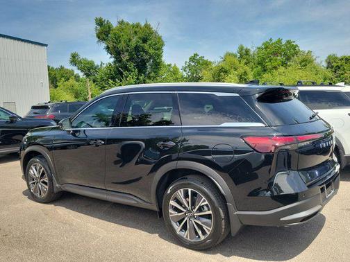 Mineral Black 2027 INFINITI QX60 LUXE FWD