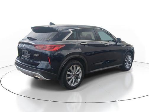 2022 INFINITI QX50 PURE