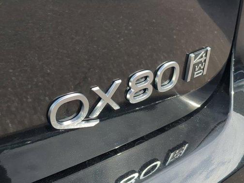 2025 INFINITI QX80 SENSORY AWD