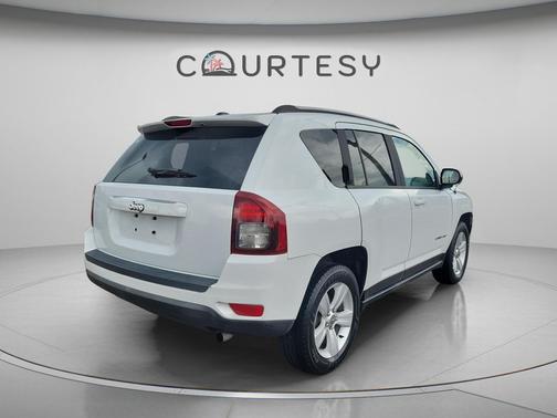 Bright White Clearcoat 2016 Jeep Compass Sport