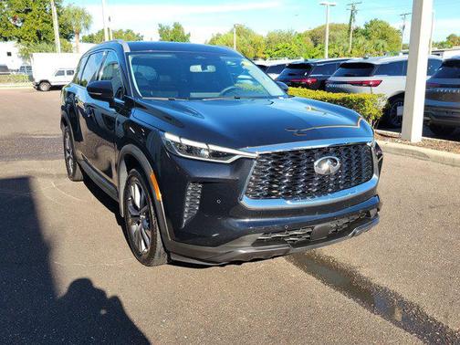 2022 INFINITI QX60 Luxe