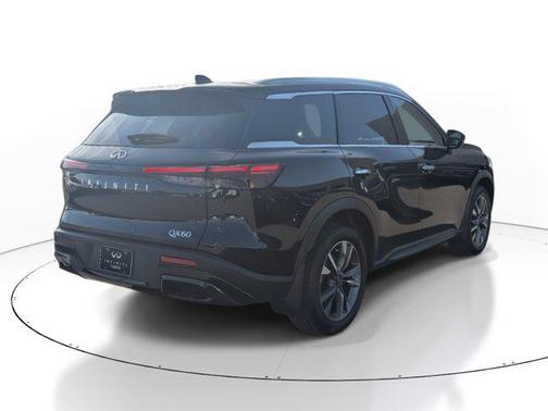 2025 INFINITI QX60 Pure