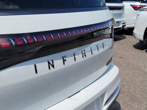 2026 INFINITI QX80 AUTOGRAPH AWD