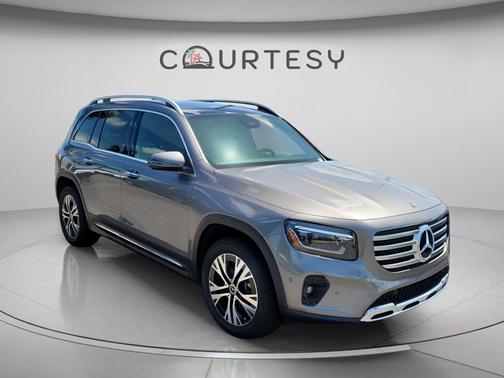 Mountain Grey Metallic 2026 Mercedes-Benz GLB 250 Base