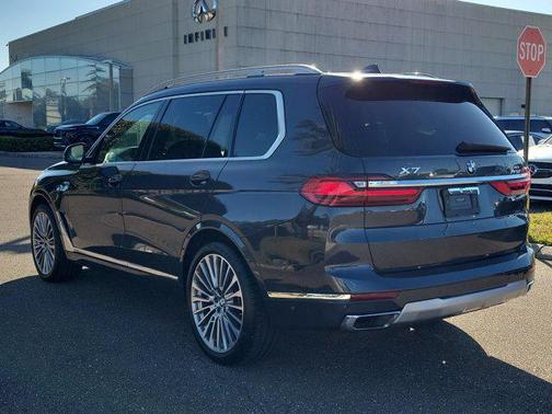 2021 BMW X7 xDrive40i