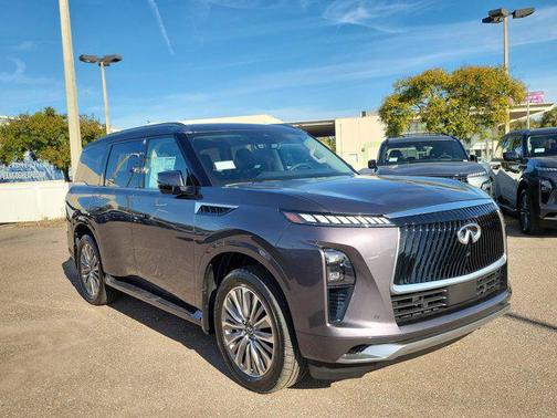 2026 INFINITI QX80 Luxe