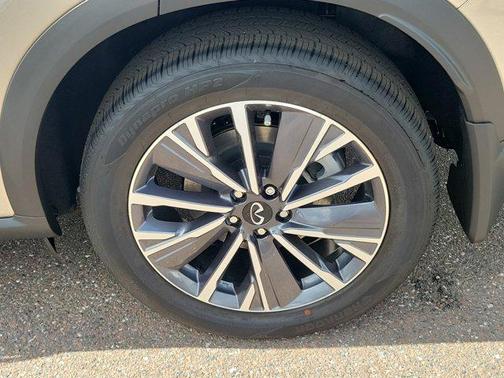 Warm Titanium 2027 INFINITI QX60 LUXE FWD