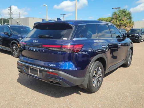 2025 INFINITI QX60 Pure