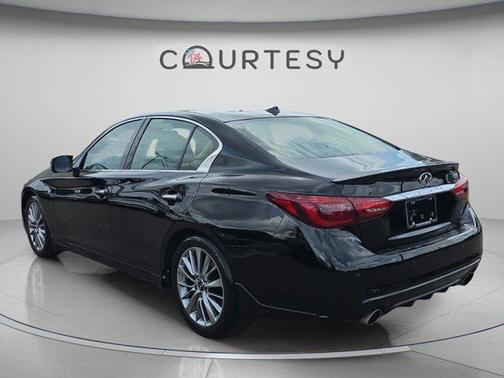 Black Obsidian 2022 INFINITI Q50 3.0t LUXE