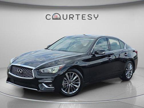 Black Obsidian 2022 INFINITI Q50 3.0t LUXE