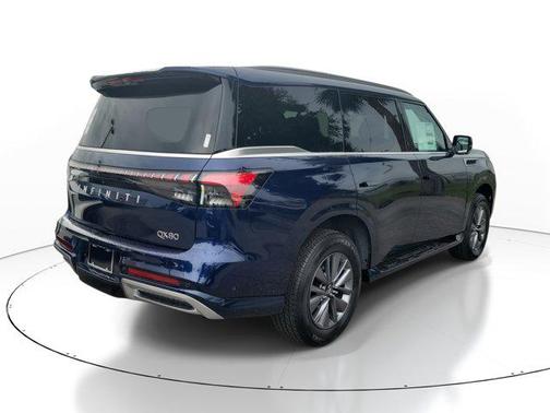 2025 INFINITI QX80 PURE